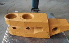 Адаптер наконечника ковша болтовое крепление LG855/ZL50NC новая модель L855N.22.50-001